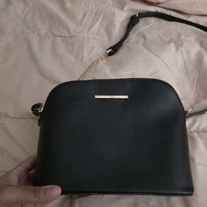 Elegant Black Crossbody Bag